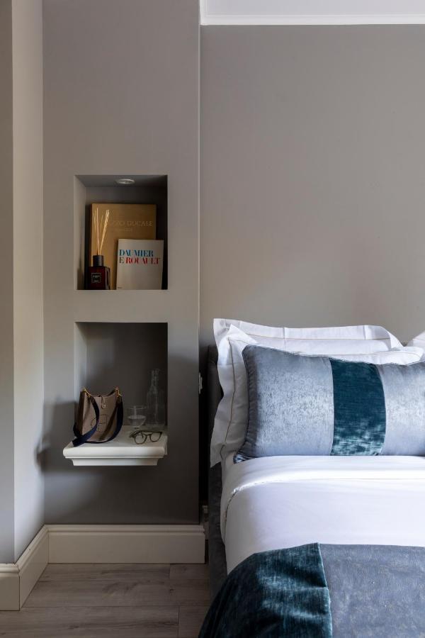 Naman Hotellerie - Spagna Rome Bagian luar foto