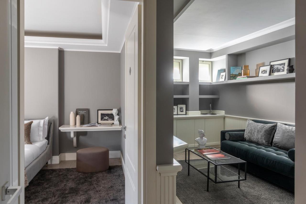 Naman Hotellerie - Spagna Rome Bagian luar foto
