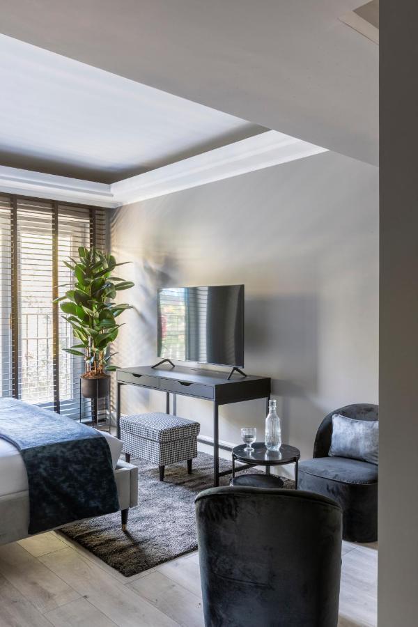 Naman Hotellerie - Spagna Rome Bagian luar foto