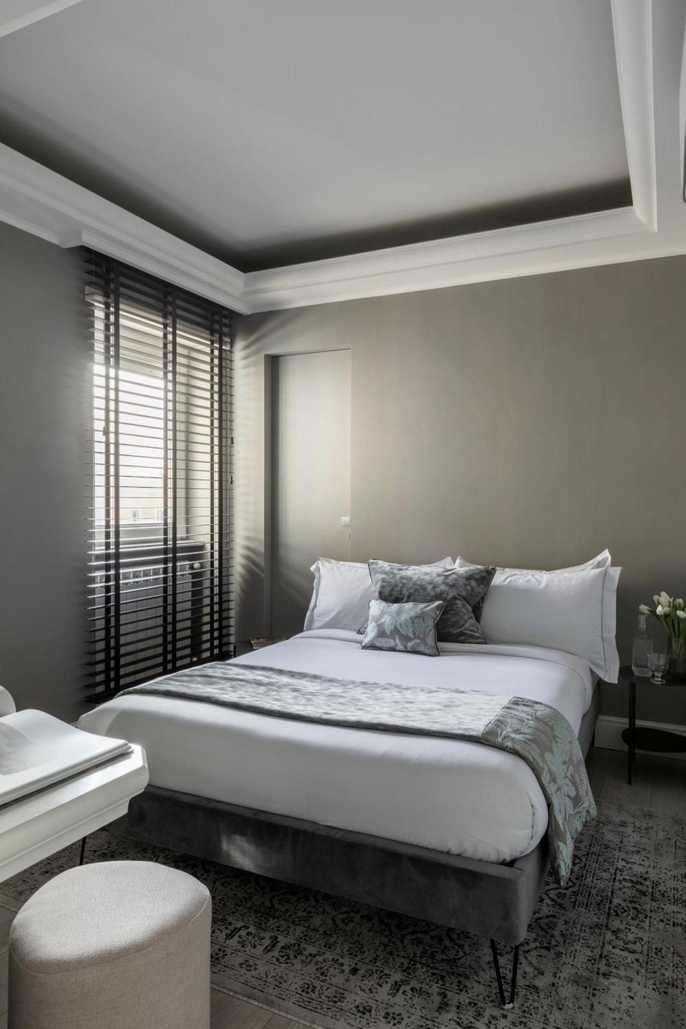 Naman Hotellerie - Spagna Rome Ruang foto